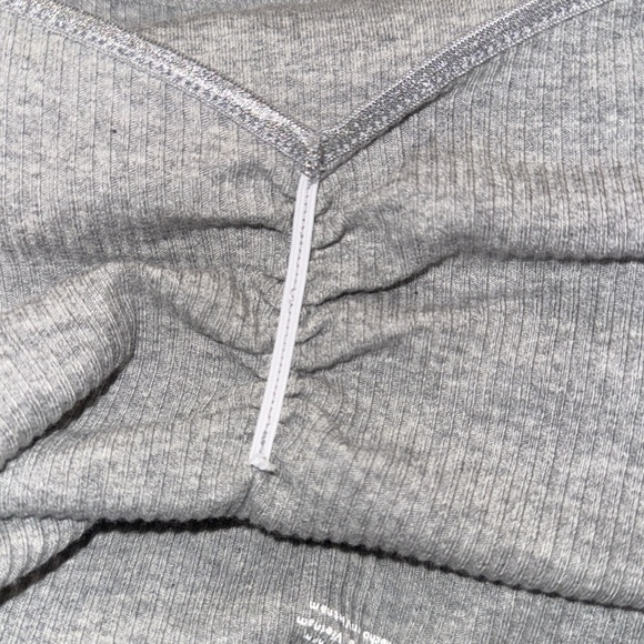 American Eagle Cropped Cami - Picture 7 of 7